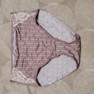 Soma modern brief size Large
